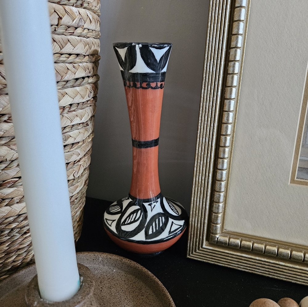 Vintage Pohaku Klin - Hawaiian Handmade Pottery Vase